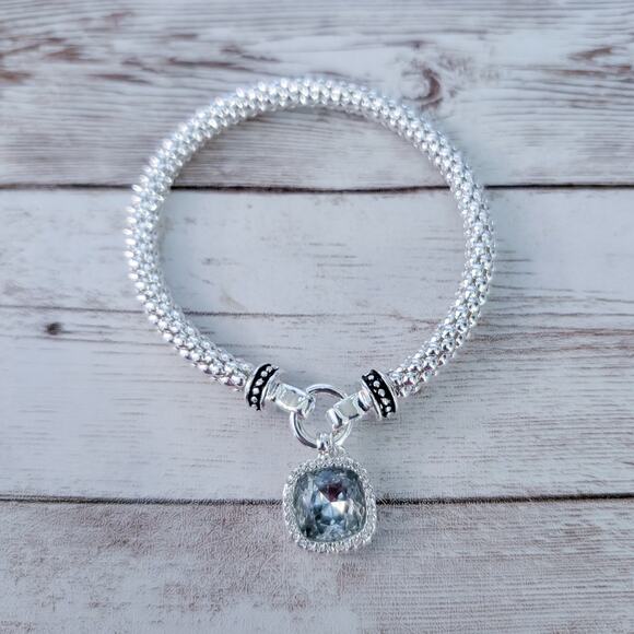 Nine West Stretch Bracelet Silver Tone with Blue Gem - Picture 8 of 9